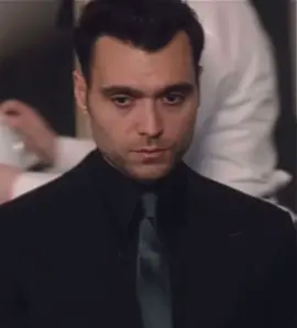 he eats with his servants 🥹♥️| #babadizi #turkishseries #turkishdrama #blowthisup #amigossmile #baba 