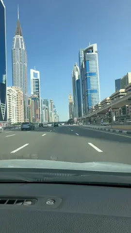 #شارع_الشيخ_زايد_دبي🇦🇪💜 #