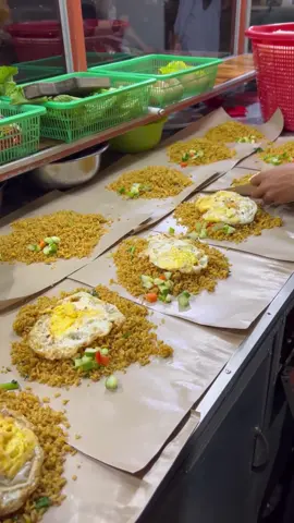 Nasi Goreng Maut #fypシ #fypage #nasigorengviral #nasigoreng #pontianakviral