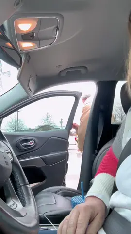 ‘Hey, Mom’🤣 #bbmoods #oursitcom #cedarthehumog #momanddaughter 