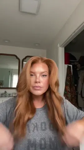 Let’s quickly refresh this 5 day old hair 😋 #hairtok #hairtutorial #redhead #arkansas #fyp #QuakerPregrain #dysonairwrap 