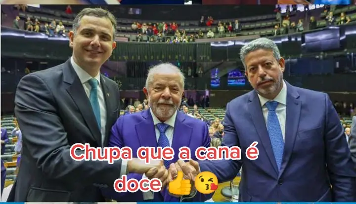 Os bolsonaristas já podem pedir música no fantástico 😜🤣🤣 VENCEMOS O QUARTO TURNO 💃🥰🎉🎊🇧🇷 #democraciasempre🇧🇷 #ochoroelivre 🤣🤣🤣