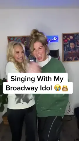 My 10 Year-Old Theater Kid Self would NEVER believe I'd get to sing Popular with the original Glinda when I was older 😭👸🏼💀 @kristinchenoweth #popular #theaterkid #wicked #foryou 