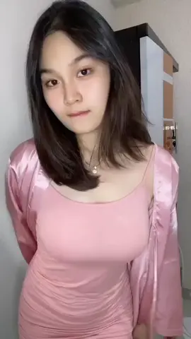 #tiktokviral #tiktokindonesia #daster #tanktop #cewekcantik #cewektanktop #goyangviral #pemersatubangsa #cewekidaman #pargoy #cewektiktok#cewekmanis