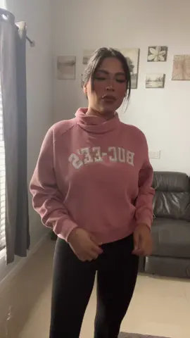 One from my drafts 😝 uno de mis drafts 😛 #latinasbelike #latinacontentcreator #texasgal #fyp #parati #latinagirl #draftsvideo #draftsposting #justforfun #justdancemoves 