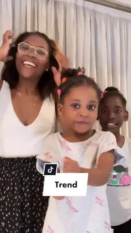 As minhas irmãs são umas fofaaaassss 😍😍#jessica💖💜💙 #powerhouseao 