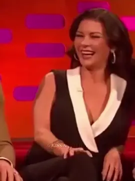 Catherine’s laugh.❤️I love it.😭 @CatherineZetaJones  #catherinezetajonesedit #catherinezetajones #morticiaaddams #nationaltreasure #wednasdayedit #wednesday #wednesday #wednesday #series #catherinezeta #czj #czjedit #fyviral #herlaugh #iloveyou #ilher #wonderfull #woman #casazetajones #casazetajones #funnymoments #fyp 