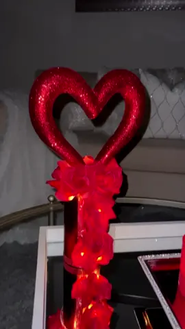 ♥️✨DIY Valentines mood-light✨♥️ #DIY #crafts #diycrafts #dollartreediy #dollartreecrafts #diyproject #diyideas #ValentinesDay #valentinesdiy 