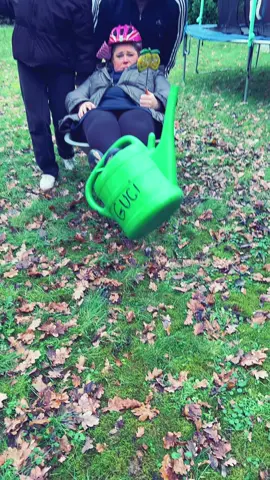 Hast du schon Gartenarbeiten angefangen?#probierenmitkarina #maskiergang #learnwithkarina 