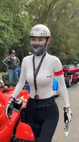 Doing what you like is freedom #moto #motogirl #bikelover #bike #motovlog #rider #foryoupage #fyp 