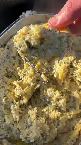 Smoked Spinach & Artichoke Dip by @marriedtobbq . Recipe on her page. #smokedspinachandartichokedip #SpinachDip #SuperBowlAppetizers #Appetizers #TailgateFood #Delicious #TraegerRecipes #richardeats 