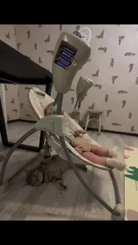 Bảo mẫu mới 😅#beyeu #beyeutiktok #kids #fyp 