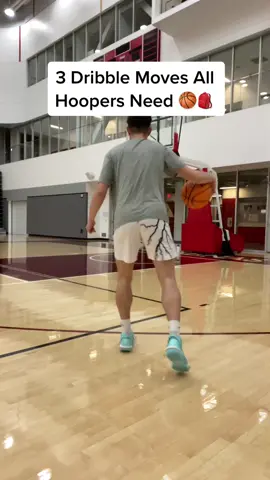 Add these 3 moves to your bag!! #basketball #NBA #dunk #ballislife #hoopersoftiktok #motivation #fyp #sports #basketballtraining #basketballworkout #basketballdrills 