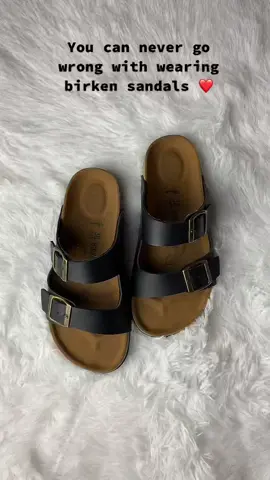 click the yellow basket to order! #fyp #affordable #sandals #unisex #fyppppppppppppppppppppppp #recommendations #fypシ #fypシ゚viral #foryoupage #xyzbca #foryoupage #foryou #fypage #fypdong #highquality #essentials 