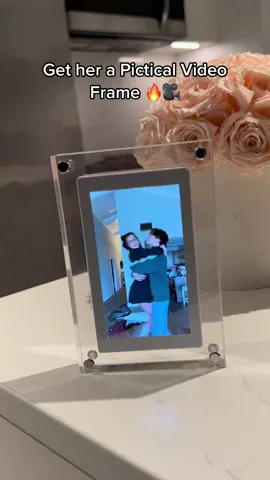 Tag us if you’d like us to stitch your video with our video frame 🤍🎥 #pictical #fyp 