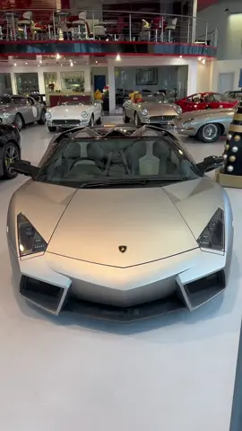 Lamborghini Reventon Roadster  #xuhuong #lamborghini #lamborghinireventon #supercar #hypercar 
