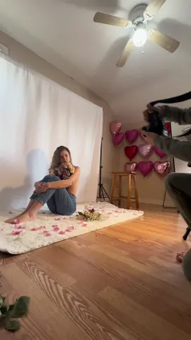 Finally got to do the flower top shoot and it did not disappoint🥰🌹💋  #flowertopphotoshoot #flowertop #ValentinesDay #photoshoot #photography 