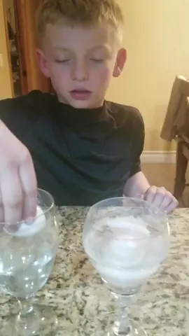 #fy #experiment #eggsperiment #funny #tryit #vinegarhacks #vinegar