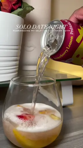 Solo dates are back in full swing - just with more intention and authenticity.  #solodates #solodateideas #comewithme #nightinmylife #Vlog 