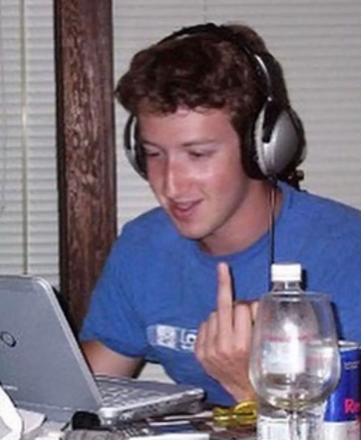 19 years ago on February 4 2004, a Harvard sophomore named Mark Zuckerberg launches The Facebook at age 19  A social media website he had built in order to connect Harvard students with one another.  It all began in 2003, when Zuckerberg created an online programme called “Facemash”, which allowed users to objectify fellow students by comparing photos of their faces and selecting who they deemed as “hotter”. While Zuckerberg faced punishment from the Harvard administration and narrowly escaped expulsion from the college altogether for his actions, “Facemash” provided the framework for what was to become Facebook.  Online “face books” already existed at Harvard at the time. These were online directories that featured photos of students alongside some information about them. There wasn’t a single “face book” for the whole student body of Harvard university, which is why Zuckerberg came up with the idea to create one, “thefacebook.com made exclusively for Harvard students. Six days after “TheFacebook” was made live by Zuckerberg and co-founders Eduardo Saverin, Andrew McCollum, Dustin Moskovitz and Chris Hughes, they faced accusations by Cameron and Tyler Winklevoss and Divya Narendra that the idea for the site had been stolen from them. Later a lawsuit would be filed against Zuckerberg, eventually all three received a settlement in 2008 that included 1.2 million shares in the company each. Fast forward 19 years, the company is now worth $350 billion & has 3 billion users on its platform.