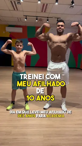 Tirem as criancas da tela, e levem pra academia #GymTok #gym #Fitness #academia 