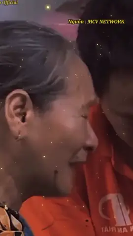 anh em một nhà,sao lại không thương yêu nhau