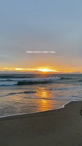 Padahal sedang berusaha meyakinkan diri tapi.. #sial #sad #partner 