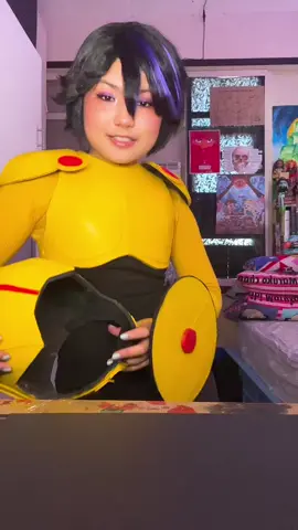 IGNORE DIRTY ASS FINGERPRINTS ON MY LAPTOPBDHSJDJ #gogotomago #bighero6 #bigherosix #bighero6cosplay #gogotomagocosplay #cosplay #disney #disneycosplay #bigherosixcosplay 
