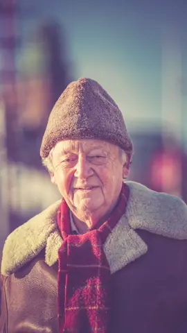 It was pleasure to meet him when I did street photography and take some photos for him too . . . #foryou #foryoupage #fyp #fypシ #viral #photomagic #portraits #trend #streetphotographer #people #viralvideo #photographer #photography #tiktok #canoncamera #photomagic 