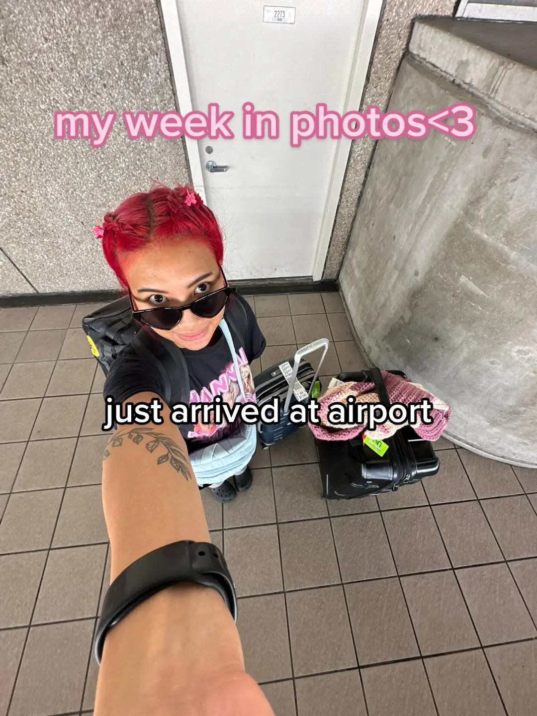 i hope this makes u feel like u were there 💖 feat @passioknit_goods @onethiirdcrochet @aidanwellscrochet @alexfelter2 @scorpion.qweeen  clothes worn: adena cardigan, my dont bother mommy shirt, and granny stripe vest by @realm.designs  photoshoot by @peywithaten and u can see some photos already on ig!!  #crochettok #fiberartist #crochetootd #yarnfriends #vacationpics #disneyworld #universal 