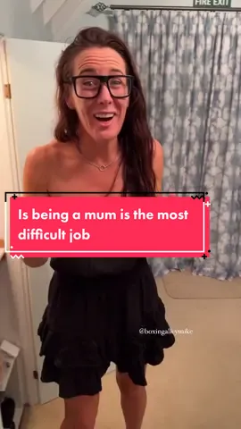 #billburrcomedy knows how to fire up an audience 💯 #husbandwife #marriedlife #couplecomedy #newzealand #marriagehumour #boxingalleymike #funnyvideos #marriagecomedy 