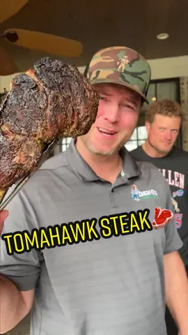 Crunchy Tomahawk Steak🙌🥩 @ewood70 #cookathome #EasyRecipes #steak #steaktiktok #recipesoftiktok #grilling #grillingseason 
