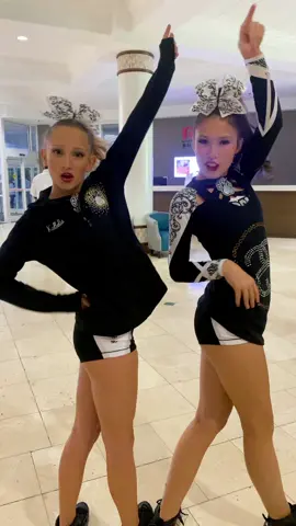 All out grand champs 📣@urfavv_blondeeee #allout #tglc #cheer #cheerleading 