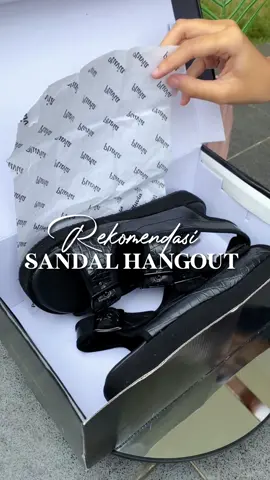 Siapa yang mau hangout tapi bingung milih sandal? Yuhuu NILE di sini…🤩#Pluvia #sandalwanita #sandalplatform #sandaldaily #sandalsimple #rekomendasisandalwanita 