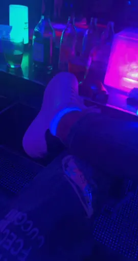 #الحياة #هكذا #أيام #تُحبها #❤️ . . #وأيام #لا #تفهمُها#? #وأيام #تسحقُ أشياء#كثيرة #بك # . . #أيام #لا #تريد #لماذا #كان #عليك #عيشُها . .#وأيام #تنتظِرُها #ولا #تأتي ..!! #لا # #تفكر #كيرا🤍  