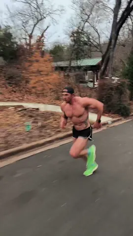 Take The Hill #sprints #atx #Running #hillsprints #athlete #Fitness #workout #hybridathlete 