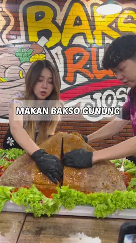 MAKAN BAKSO GUNUNG RAKSASA!! @VILMEI✨ @Bakso Rusuk Joss 