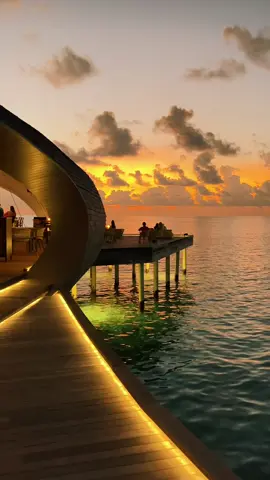 Most beautiful restaurant in the #Maldives 🇲🇻🇲🇻🇲🇻 #sunset #traveltiktok