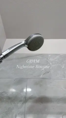 For the love of my scalp I can’t go to sleep with my hair wet 🙂💕 #grwm #grwmroutine #blowout #nightroutine #shower #goodnight #SelfCare #fyp 