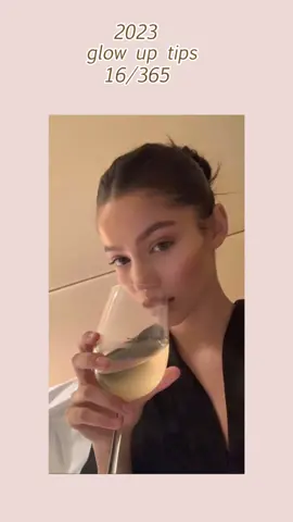 🪞🫧 16/365  #greenscreen #SelfCare #selfcareroutine #GlowUp #glowuptips #glowupchallenge #glowupforreal #skincaretips #selflove #SelfCareRoutine #skincaretiktok #skin #SkinCare101 #facemassage #facemassagetips #guashatutorial 
