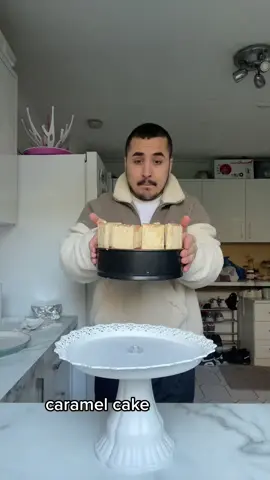 it was looking perfect #cake #baking #caramel #peanutbutter  #fail 
