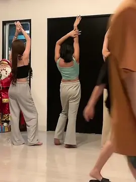 Oh pak giling nyo lang HAHAHA #fyp #foryou #sabinajaeyarondilla #sophiarondilla #mannixhouse 