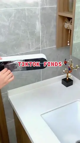 Toothbrush Holders #uk #goodthing #fyp #foryou #tiktokmademebuyit #homehacks #bathroomhack #amazonfinds #lifehacks #goodlife