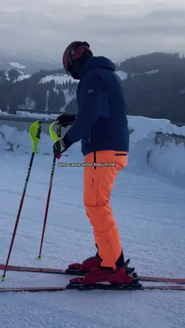 #skitok #snowtok # ski #skiing #snow #winter #winterseason #fp #viral #xyzbca #atomic #leki #snowspacesalzburg #snowspaceflachau #flachau #skiamade #skiamademoments #skifoan #atomics9 #atomicracing #skirace 