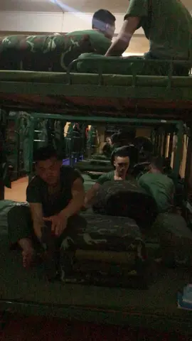 Buổi sáng báo thức gấp nội vụ đầu tiên của các em trong ngôi nhà chung mới 😊😊#nhapngu #nhapngu2023 #nhapngu2023🇻🇳☘️ #bodoi #bodoicuho #quandoi #quandoinhandanvietnam #nghiavuquansu #xuhuong #viral #fyp #xuhuongtiktok2023 #2023 