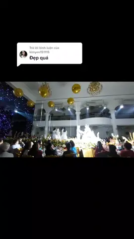 Trả lời @kimyen151115 Cả đời cưới được mấy lần mà không rực rỡ