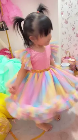 #rainbowdress #madetoorder #customizedress #customizekidsgown 