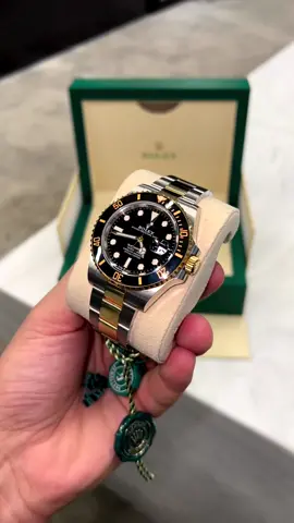 Fresh 🆕 #Rolexclubwatch #Rolex #Watches #Swiss #Submariner #Unboxing #Gold 