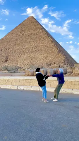 الأهرامات وجمالها❤️❤️ #CapCut #fyp #razanashraf #fypシ゚viral #pyramidsofgiza #pyramidsofegypt #egypt #viral #foryou #tiktoktrending #explorepage 