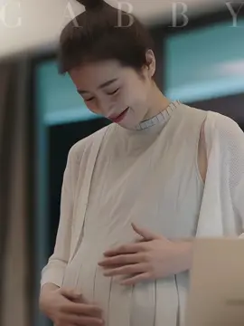 | บริษัทโดนโกงจนล้มละลาย,แม่สามีมาบอกให้ปล่อยลูกเค้าไปเรียนต่อที่ต่างประเทศโดยที่ไม่รู้ว่านางเอกตั้งท้อง เลี้ยงลูกคนเดียว7ปี 7ปีเลยนะมึง‼️กูร้องหนักมาก❗️😭🥲😭 ผู้หญิงตัวเล็กๆคนนึงอ่ะมึงที่ต้องแบกกับความกดดันมากมายแต่สุดท้ายก็คือต้องสู้เพื่อลูกอ่ะ 😭💯 เรื่อง แต่งก่อนค่อยรัก,คุณสามีที่รัก ดูทาง WETV,IQIYI,TRUEID,Monomax (พากย์ไทย) #แต่งก่อนค่อยรัก #คุณสามีที่รัก #beginagain #ติ่งจีน🇨🇳🇨🇳 #fypシ #กงจวิ้น #โจวอวี่ถง #gongjun #simon 